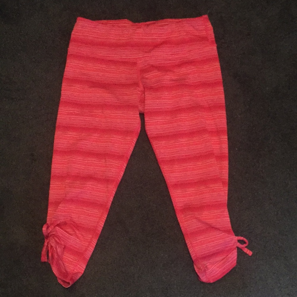 Pink workout capris!